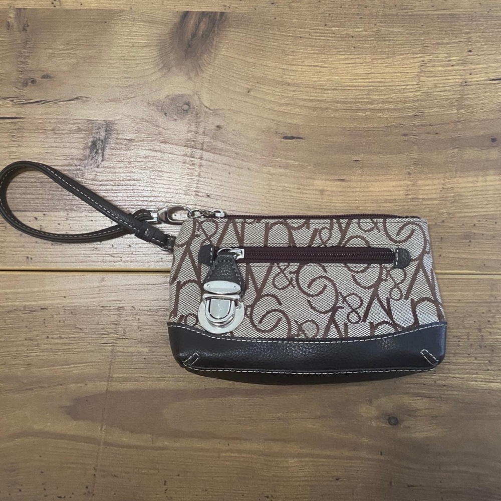 NY&C Brown Wristlet Purse